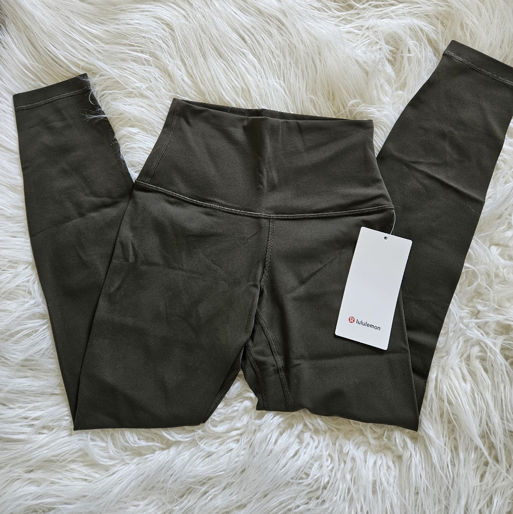NWT Lululemon Align 25" Legging